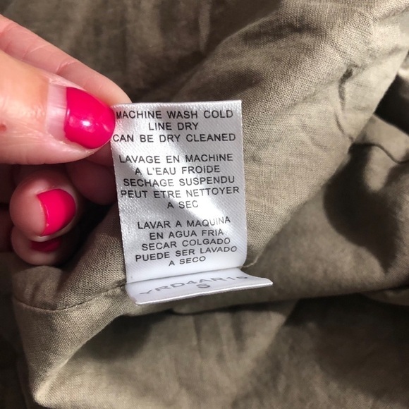 BCBG Brown Cropped Jacket Size Small NWOT - Picture 7 of 7